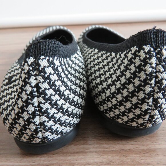 VIVAIA Tamia Round-Toe Ballet Flats in Black White Houndstooth Academia Preppy - Picture 8 of 14
